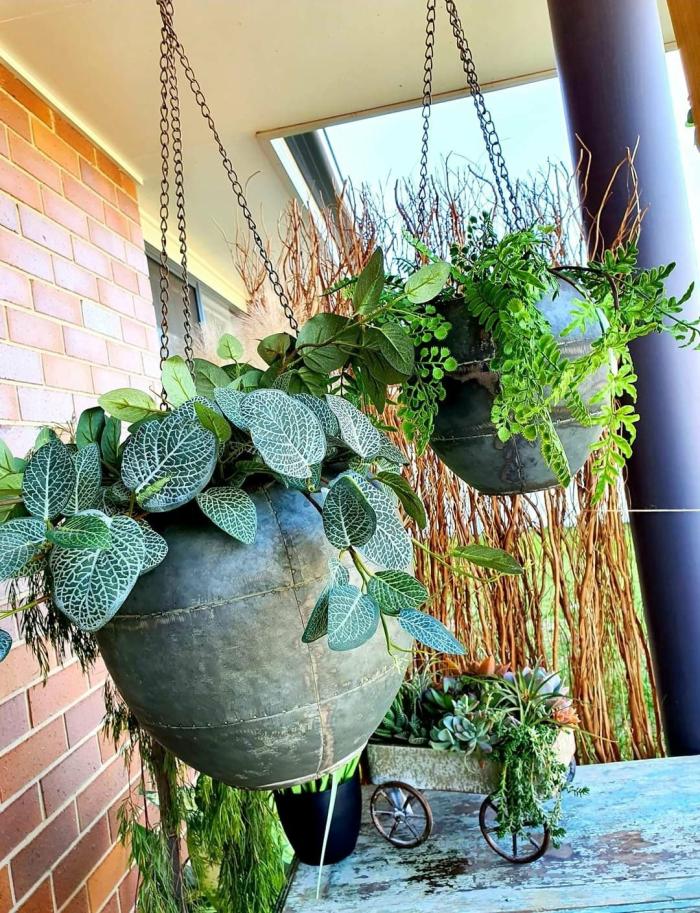 2Pc Galvanized Zinc Hanging Pots  |  Planters & Vases Planters & Vases Planters & Vases