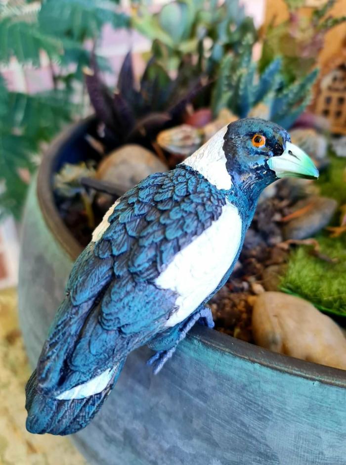 Bird Pot Sitter – Magpie  |  Garden Creatures Garden Accessories Garden Accessories