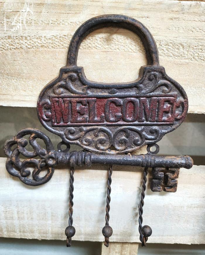 Cast Iron Metal Welcome Lock & Key Entry Hooks  |  Cast Iron Cast Iron Cast Iron