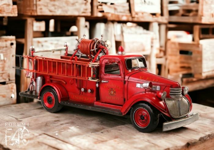 Chevy Fire Truck Model Ornament – 45Cm  |  Model Car Homewares Model Car