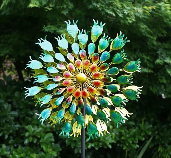 Colourful Peacock Wind Spinner  |  Windspinners Outdoor Gardenwares Windspinners