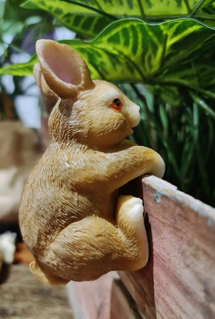 Cute Creatures Pot Sitter – Bunny Rabbit  |  Pot Accessories Garden Accessories Garden Accessories