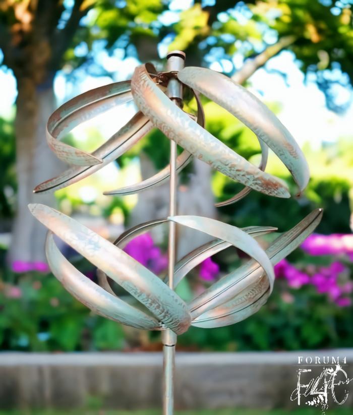 East Meets West Wind Spinner- Champagne  |  Windspinners Outdoor Gardenwares Windspinners