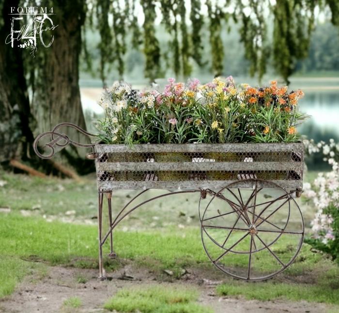 Galvanized Metal / Rust Was Flower Cart  |  Planters & Vases Planters & Vases Planters & Vases