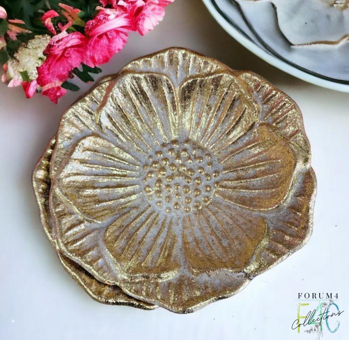 Gold Flower Trinket Plate  |  Accessories Accessories Accessories