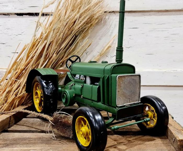 Green And Gold Tractor Model Ornament 38Cm  |  Model Car Accessories Accessories