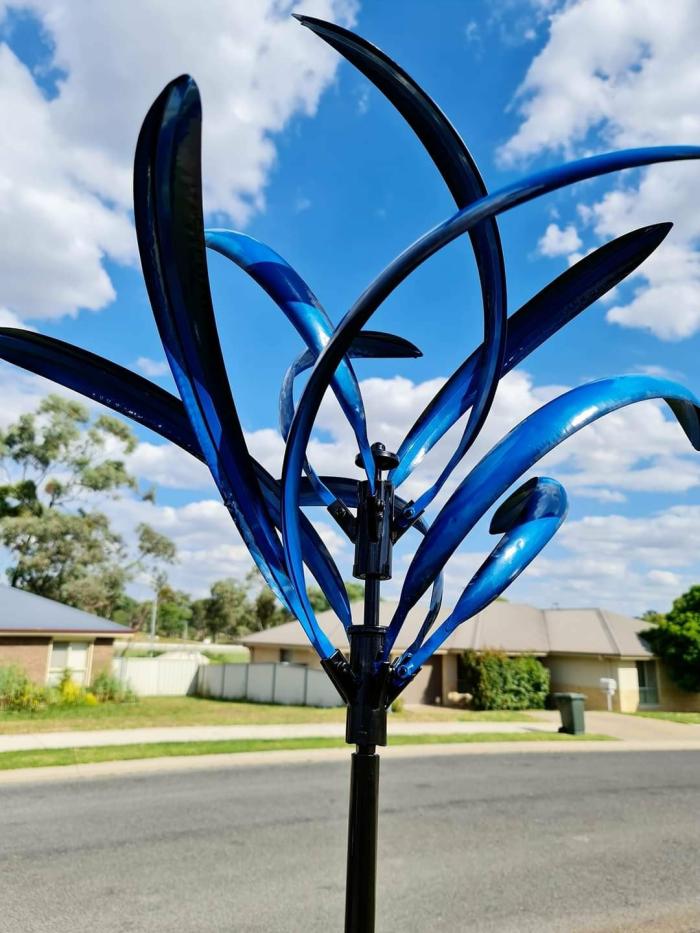 Grevillea Wind Spinner- Blue  |  Windspinners Outdoor Gardenwares Windspinners