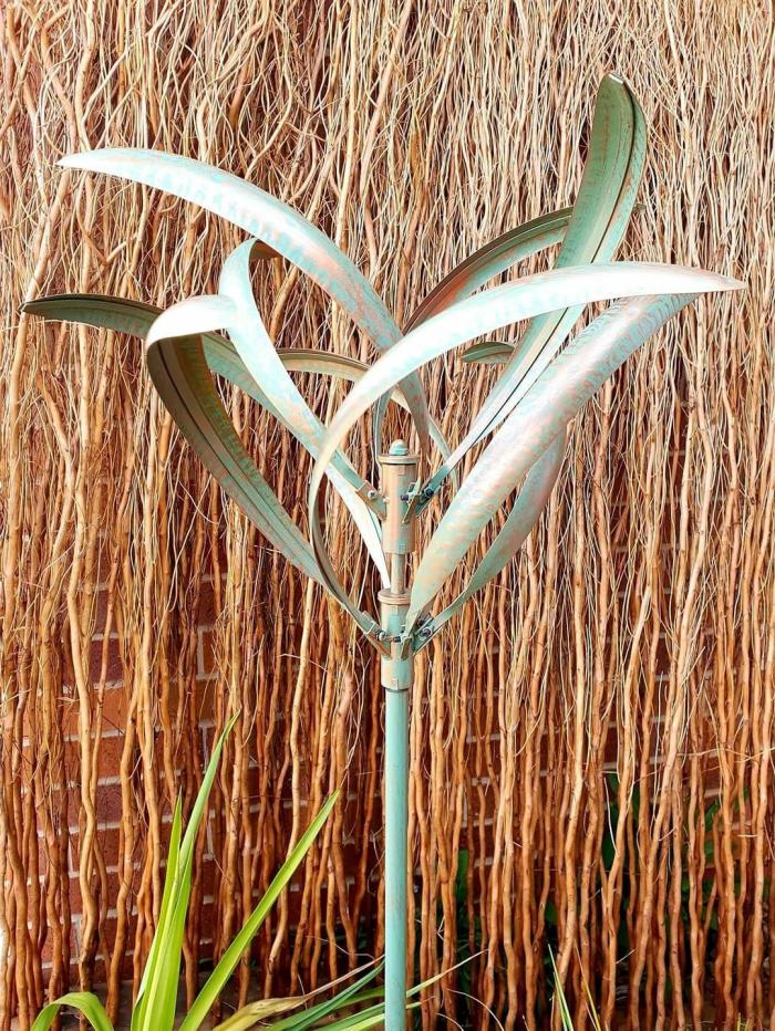 Grevillea Wind Spinner- Champagne  |  Windspinners Outdoor Gardenwares Windspinners