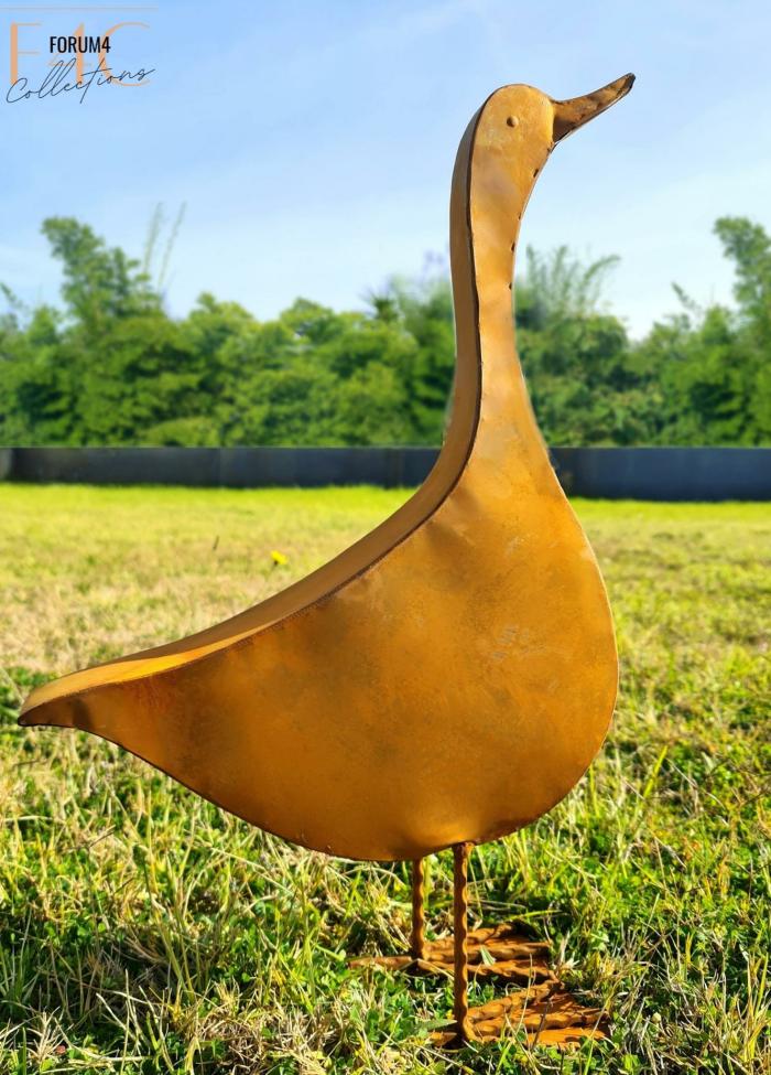 Large Rusty Standing Duck  |  Rusty Garden Items Garden Creatures Garden Creatures