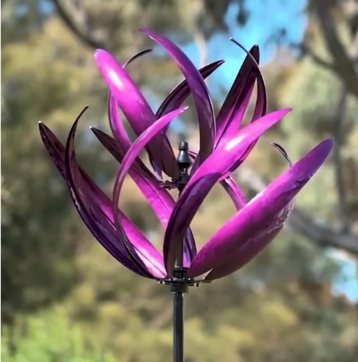 Lotus Wind Spinner – Fuchsia Purple  |  Windspinners Outdoor Gardenwares Windspinners