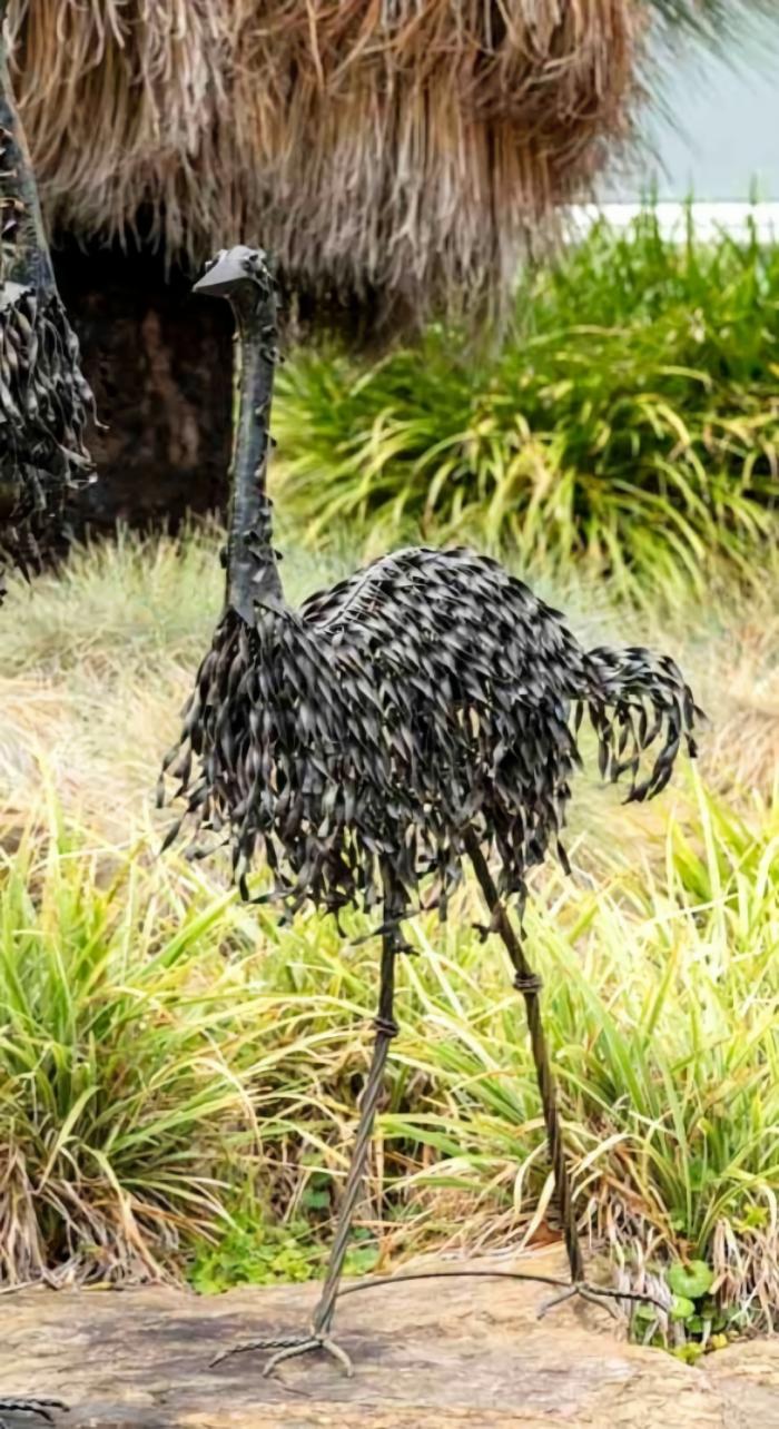 Metal Mrs. Emu  |  Garden Creatures Garden Creatures Garden Creatures