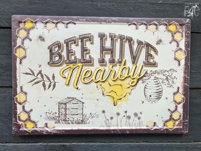 Metal Sign – Bee Hive Nearby  |  Quote Wall Plaques Homewares Quote Wall Plaques