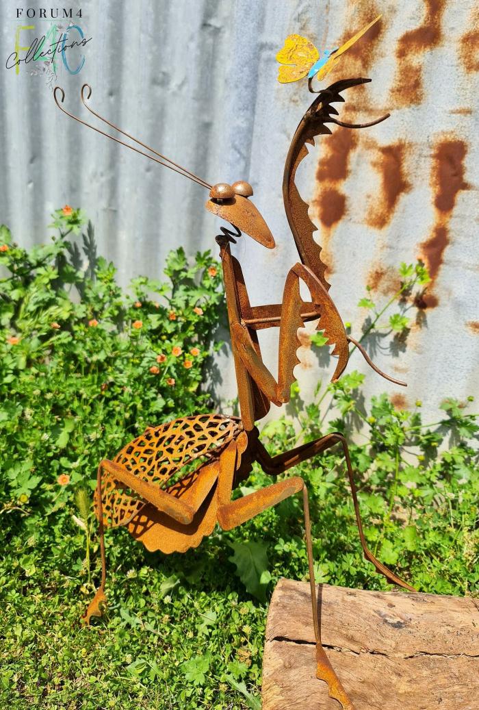 Rustic Praying Mantis With Butterfly  |  Garden Creatures Garden Creatures Garden Creatures