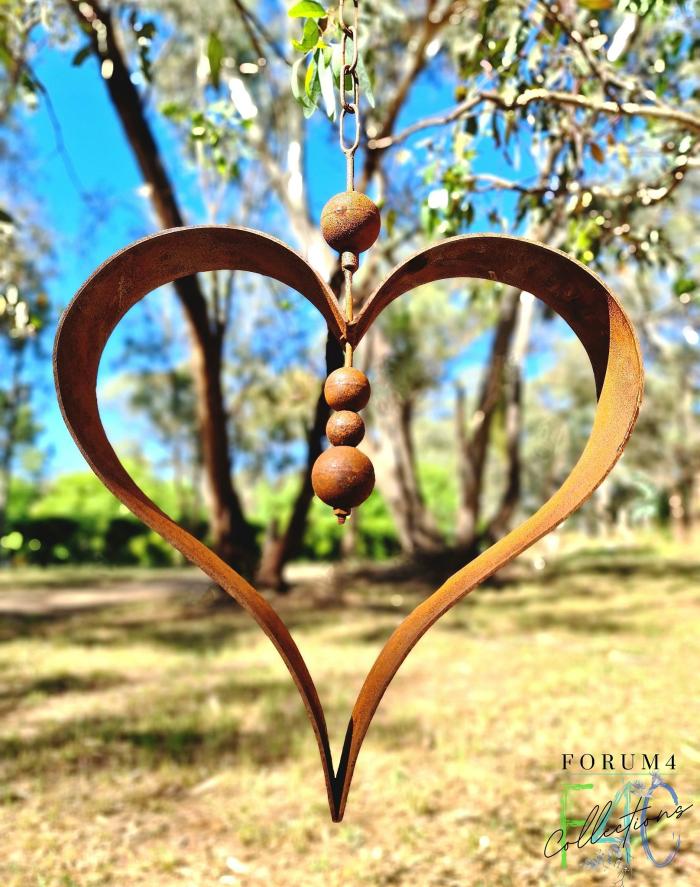 Rusty Hanging Serenity Heart  |  Metal Decor Hanging Garden Accessories Hanging Garden Accessories