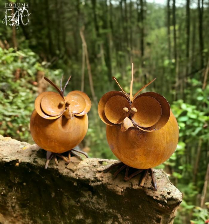 Rusty Round Birds Pair  |  Garden Creatures Garden Accessories Garden Accessories