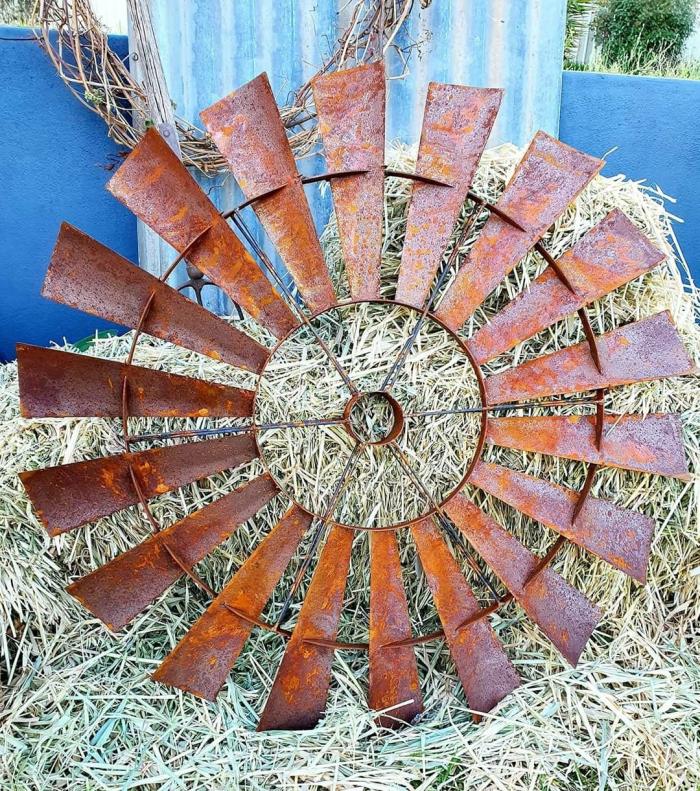 Rusty Windmill Wall Decor  |  Outdoor Wall Art Outdoor Gardenwares Outdoor Wall Art