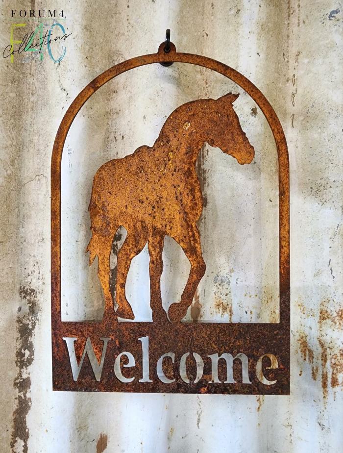 Single Horse Rusty Welcome Sign  |  Metal Decor Metal Decor Metal Decor