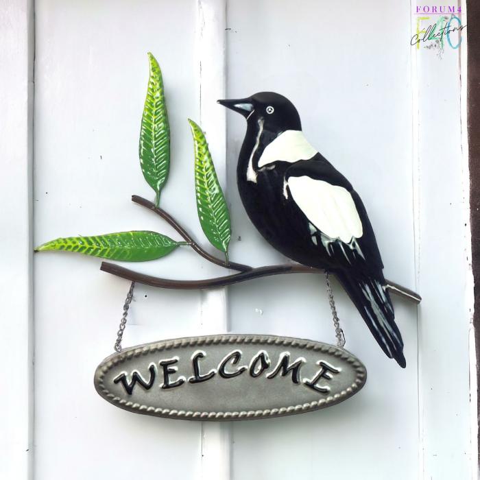 Single Magpie Welcome Sign Wall Decor  |  Outdoor Wall Art Garden Creatures Garden Creatures