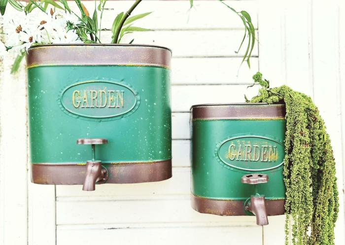 Vintage Garden 2Pc Tap Wall Planters  |  Planters & Vases Planters & Vases Planters & Vases