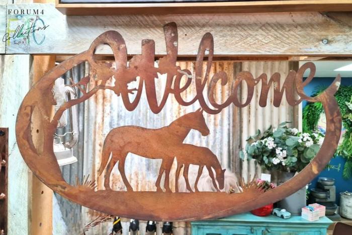 Welcome Horses – Rusty Wall Decor  |  Quote Wall Plaques Homewares Quote Wall Plaques