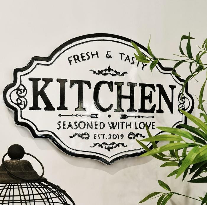 Kitchen Fresh & Tasty Enamel Sign  |  Quote Wall Plaques Homewares Quote Wall Plaques