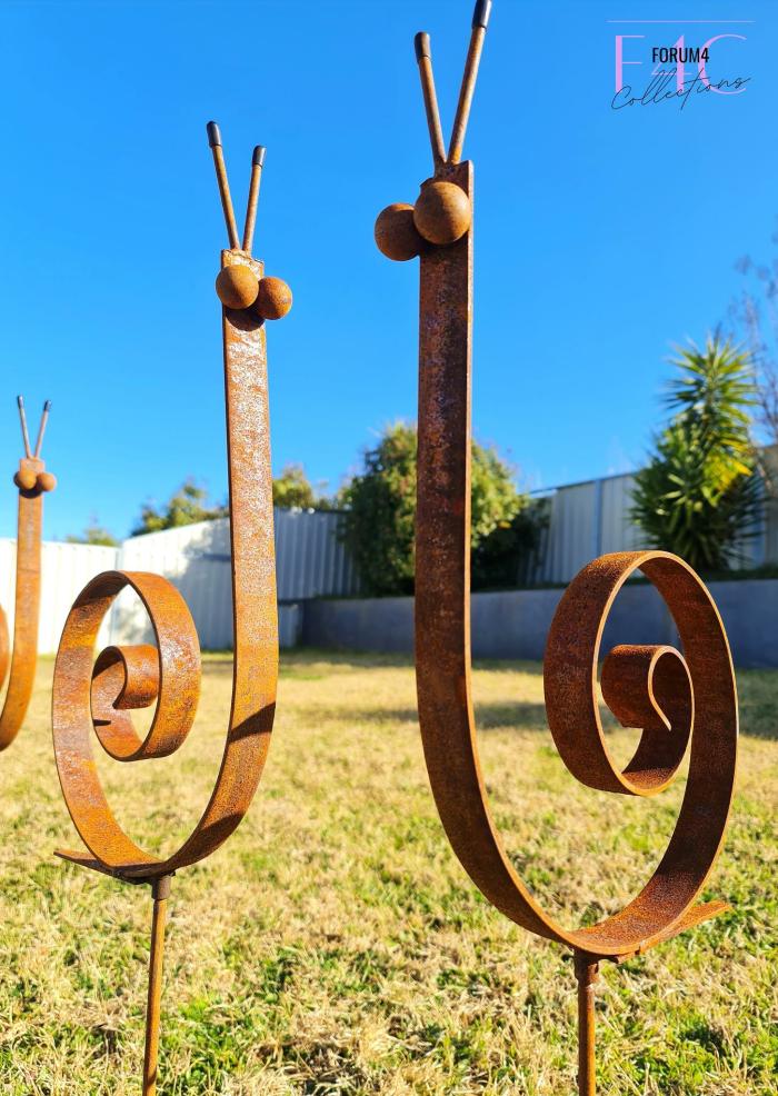 Rusty Snail Stake  |  Rusty Garden Items Garden Accessories Garden Accessories