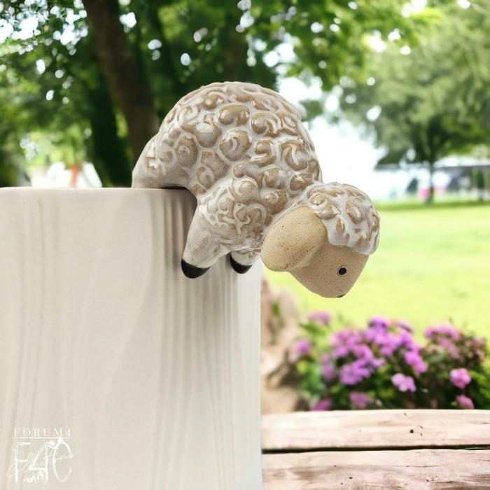 Sweet Sandy Sheep Pot Hanger  |  Garden Accessories Garden Accessories Garden Accessories